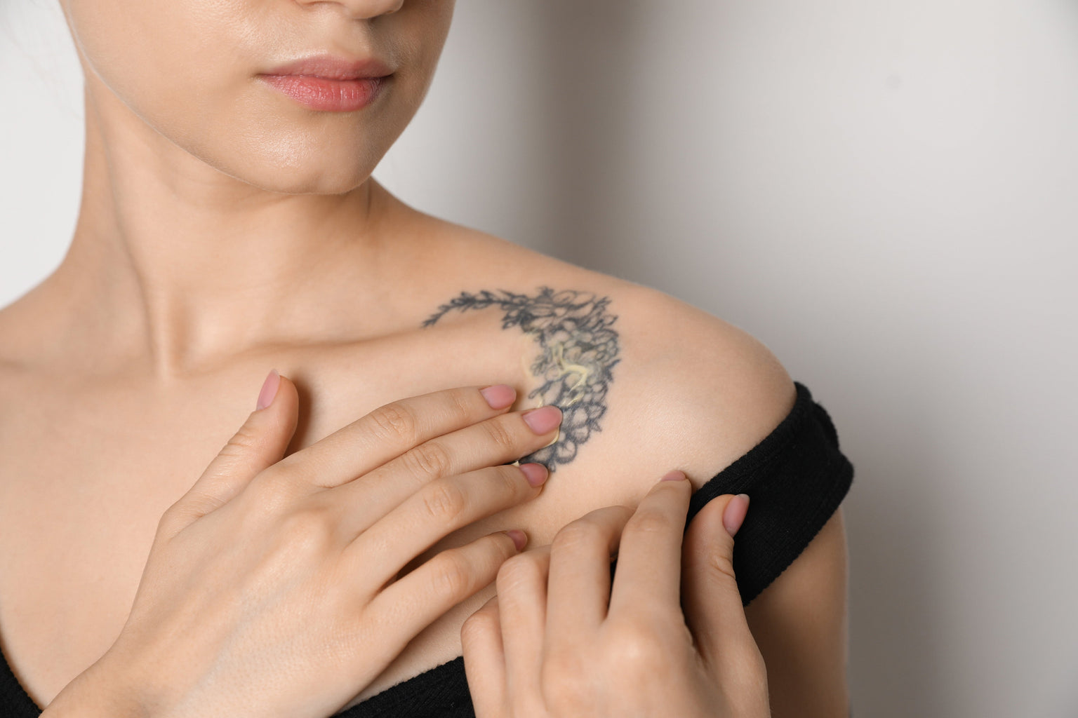 Cicatrisation après un tatouage